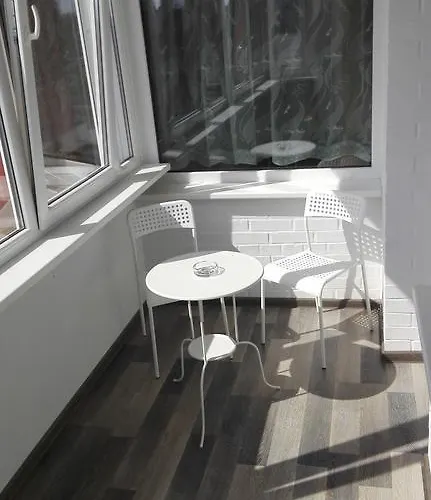 Sunny Near The Park *